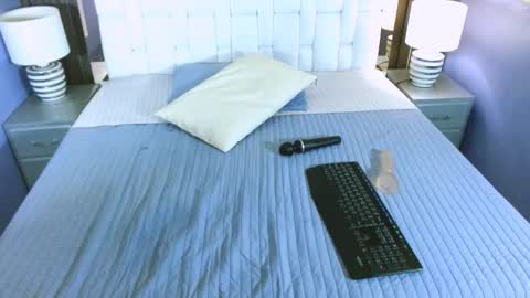 Annie  online show from March 27, 5:45 pm