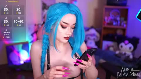 Snapshot of annie_may_may chatting on February 25, 5:30 am Annie May   online show from February 25, 5:30 am