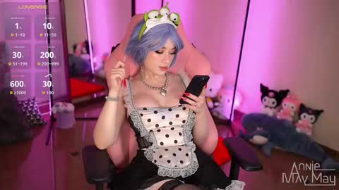 Snapshot of annie_may_may chatting on September 26, 7:01 am Annie May   online show from September 26, 7:01 am