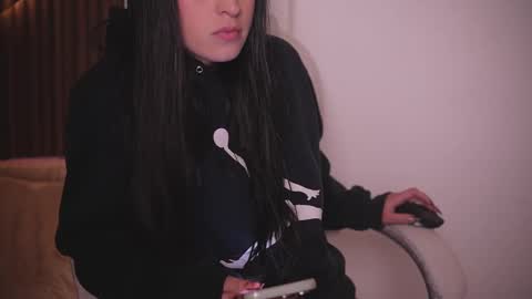 Snapshot of annie_roberts7 chatting on September 10, 9:04 pm Annie Roberts online show from September 10, 9:04 pm