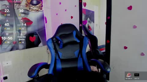 Anniee online show from May 28, 12:24 pm