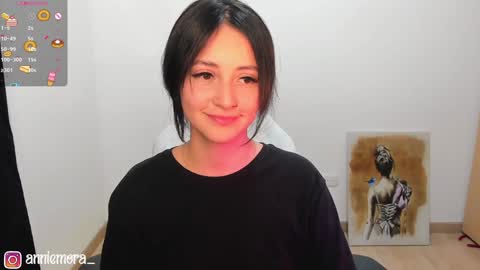 Annie online show from December 12, 4:04 am