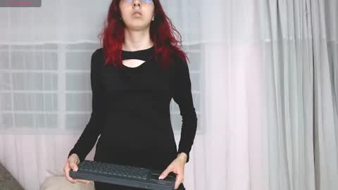 Snapshot of anniesparkle chatting on July 8, 12:04 am Annie Sparkle online show from July 8, 12:04 am