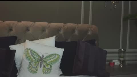 AnnieStyles online show from February 27, 10:04 am