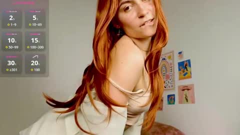 annietinky online show from September 10, 2:11 am