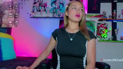Annie  Michael  online show from July 13, 1:58 pm