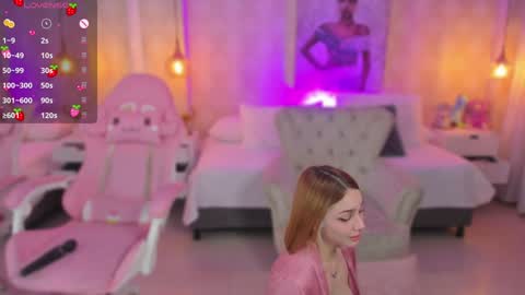 Snapshot of anniita_ chatting on December 20, 6:50 am VIVIANNA online show from December 20, 6:50 am