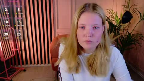 Annita online show from May 28, 6:32 am