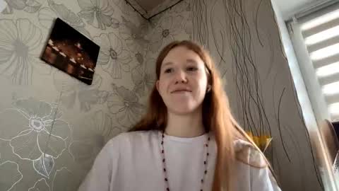 Snapshot of annitafreelove chatting on March 15, 1:17 pm Kira online show from March 15, 1:17 pm