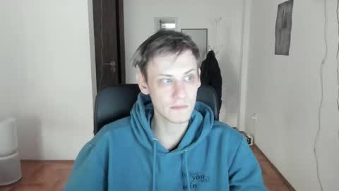    online show from December 18, 9:48 am