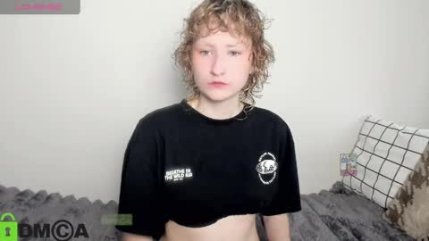 Snapshot of annstasia chatting on March 29, 1:33 pm annstasia online show from March 29, 1:33 pm