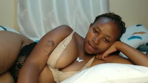 anntekla online show from April 10, 9:36 am