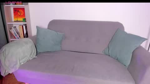 Anntonia Woods  online show from March 14, 2:50 am