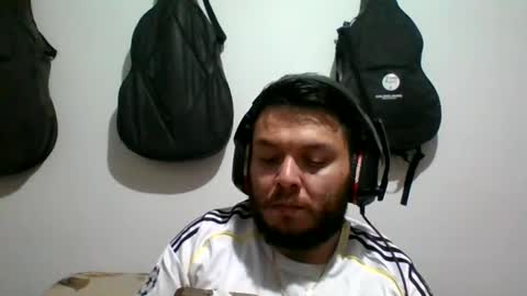 lion kennedy independent model moderator online show from October 9, 11:25 pm