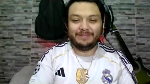 lion kennedy independent model moderator online show from February 25, 4:33 am