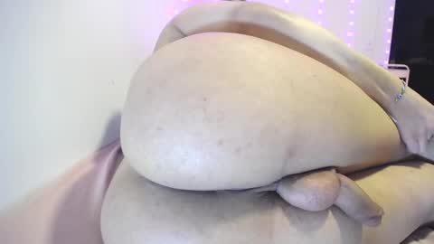 Snapshot of anny_bunny1 chatting on February 17, 11:42 pm INDEPENDENT MODEL next srteam 240624 online show from February 17, 11:42 pm