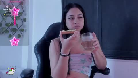 Anny online show from February 18, 3:30 pm