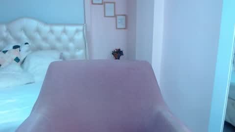 ANNY LOUIS online show from January 31, 2:26 am