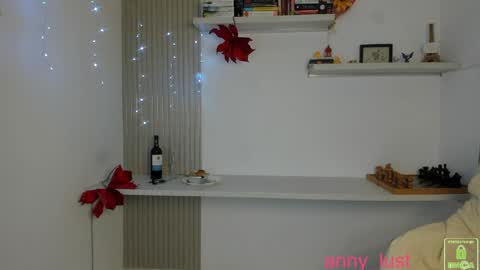 Issabela online show from December 13, 7:40 pm