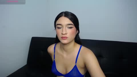 Anny online show from December 17, 3:18 pm