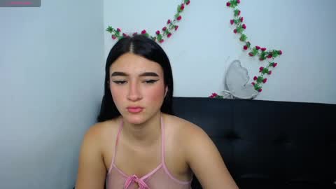 Anny online show from April 7, 8:53 pm