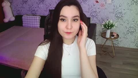 Annie online show from December 29, 3:44 am