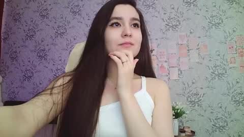 Annie online show from February 10, 9:25 am