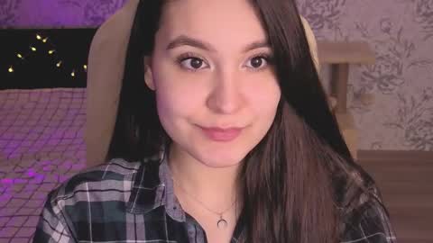 Annie online show from April 10, 2:06 am