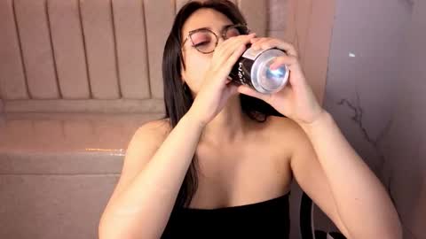 Snapshot of anny_star_tx chatting on November 30, 1:15 pm Live 1500am 2100pm COLOMBIAN HOUR online show from November 30, 1:15 pm