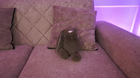 Ana online show from February 18, 12:34 pm