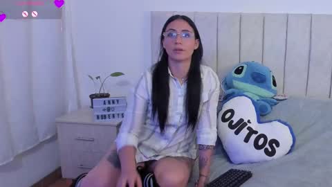 Anny online show from December 22, 11:02 pm