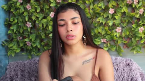 anny online show from November 11, 5:24 pm