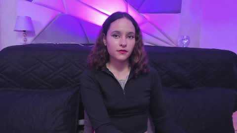 AnnyT online show from December 10, 9:00 pm