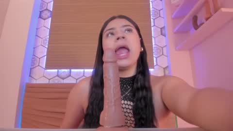 Snapshot of annytorres chatting on February 7, 10:40 am Gaby online show from February 7, 10:40 am