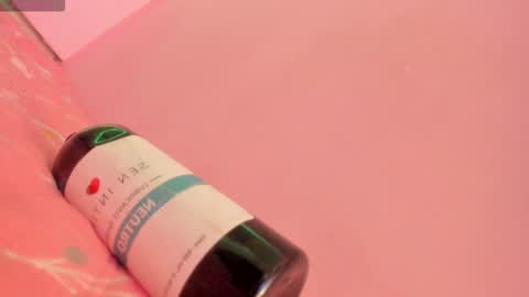 Snapshot of annytorres chatting on November 17, 9:59 am Gaby online show from November 17, 9:59 am