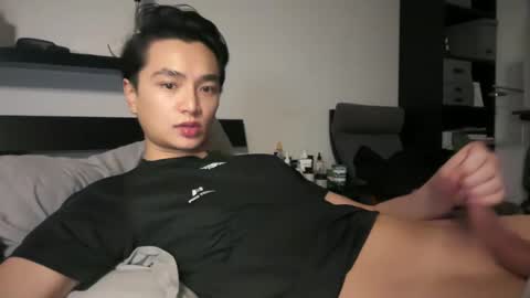 asiantwinkboy online show from December 8, 3:53 am