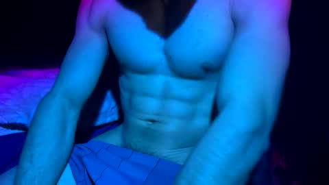 anonboytoy1 online show from January 8, 9:44 am