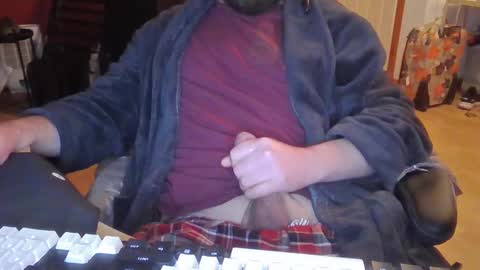 Snapshot of anontraveller chatting on December 14, 1:11 am anontraveller online show from December 14, 1:11 am