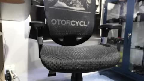 D online show from December 23, 6:27 pm