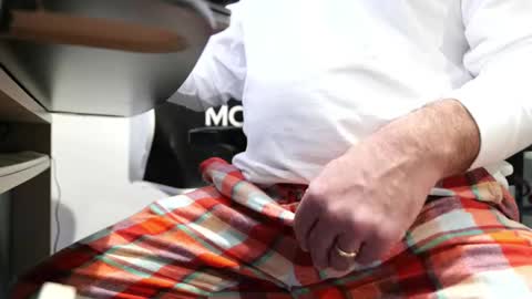 D online show from February 21, 3:10 pm