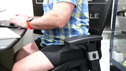 D online show from April 15, 12:12 pm