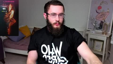 Ant online show from April 1, 7:11 pm