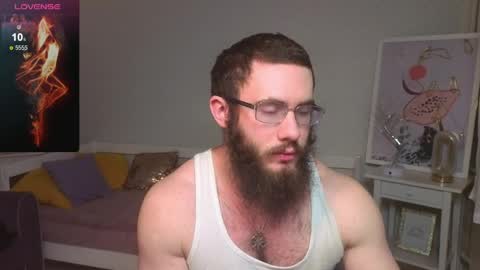 Ant online show from April 4, 8:39 pm