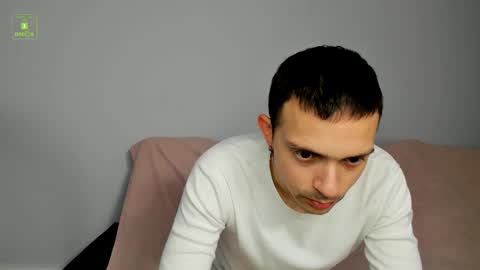 Snapshot of antaras_bryant chatting on February 1, 12:37 pm ANTARAS online show from February 1, 12:37 pm