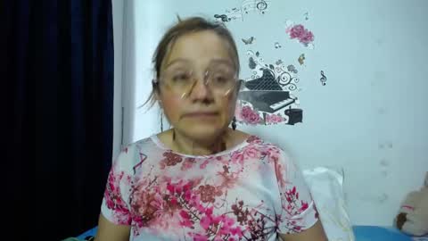 anthonela_mature_ online show from December 15, 9:08 pm