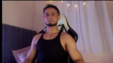 Adonys Creeb online show from September 21, 6:37 am