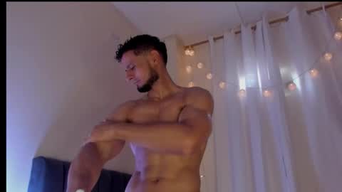 Adonys Creeb online show from September 21, 6:42 pm