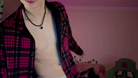 Anthony online show from March 2, 5:19 am