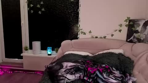 Anthony online show from March 27, 8:20 am