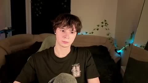 Snapshot of anthonycutie chatting on May 7, 6:46 pm Anthony online show from May 7, 6:46 pm